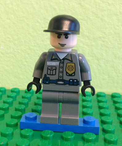 LEGO Minifigure-Arkham Asylum Guard, Light Flesh Head, Black Cap-Batman I-BAT020-Creative Brick Builders